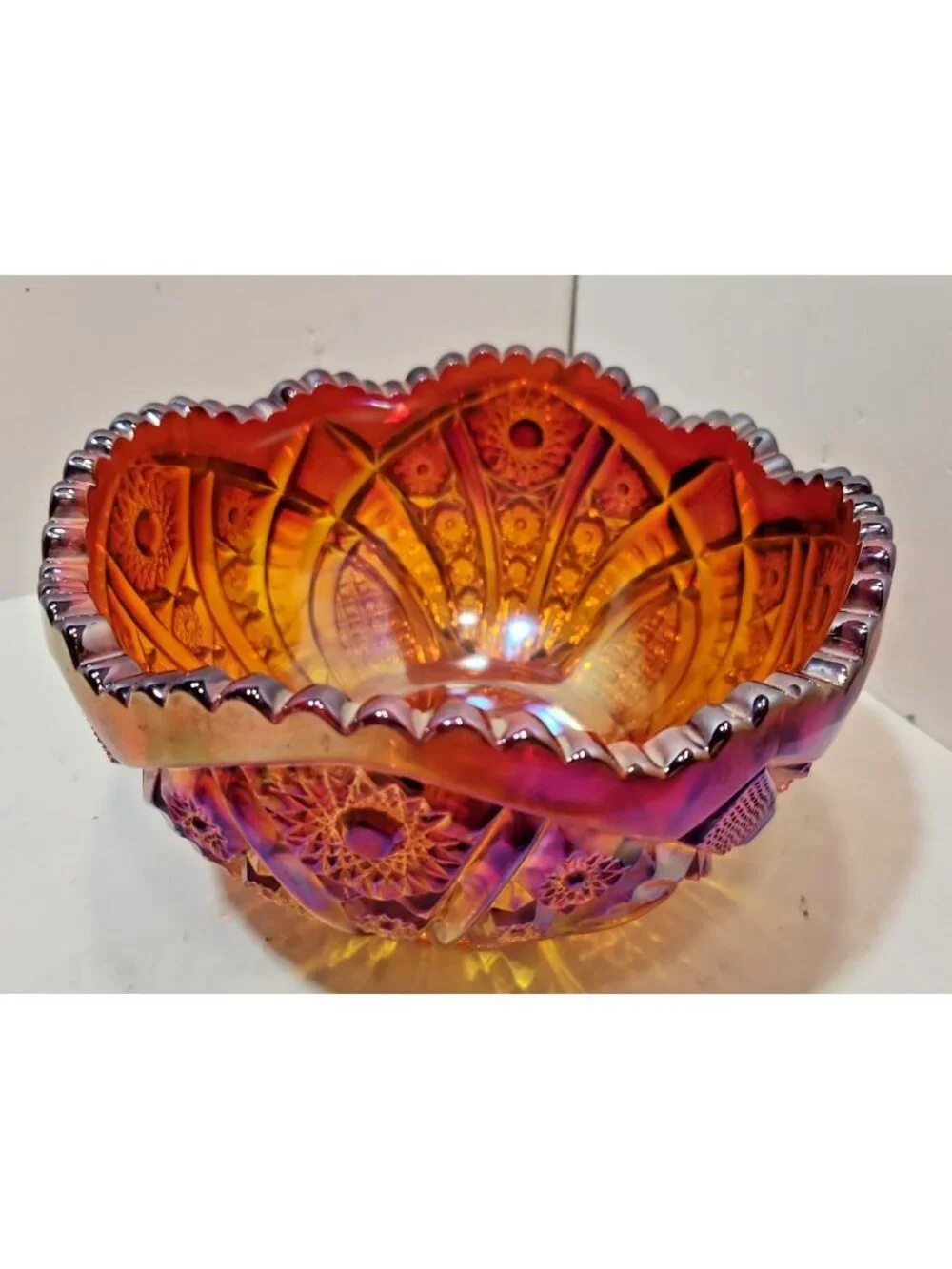 Vintage Indiana Glass Sunset Orange Amberina Heirloom Carnival Glass Bowl 8.5”